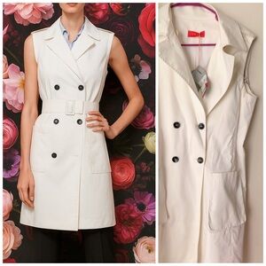Lavia 18 white woman’s sleeveless trench coat new size 8